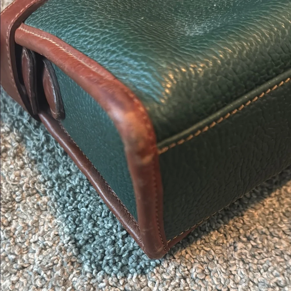 Green and Brown Leather Shoulder Bag - Picture 3 of 4